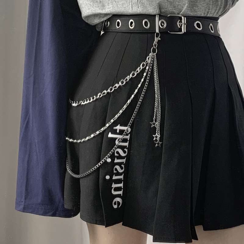 パンクファッション  チェーン飾り付きベルト