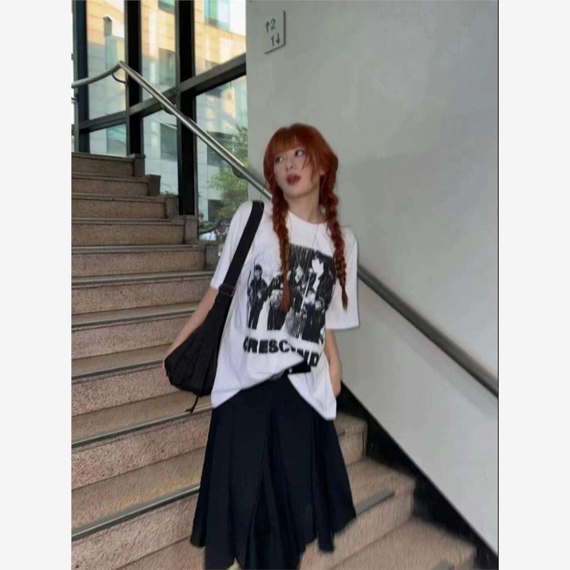 パンクファッション  パンクバンドプリント オーバーサイズTシャツ