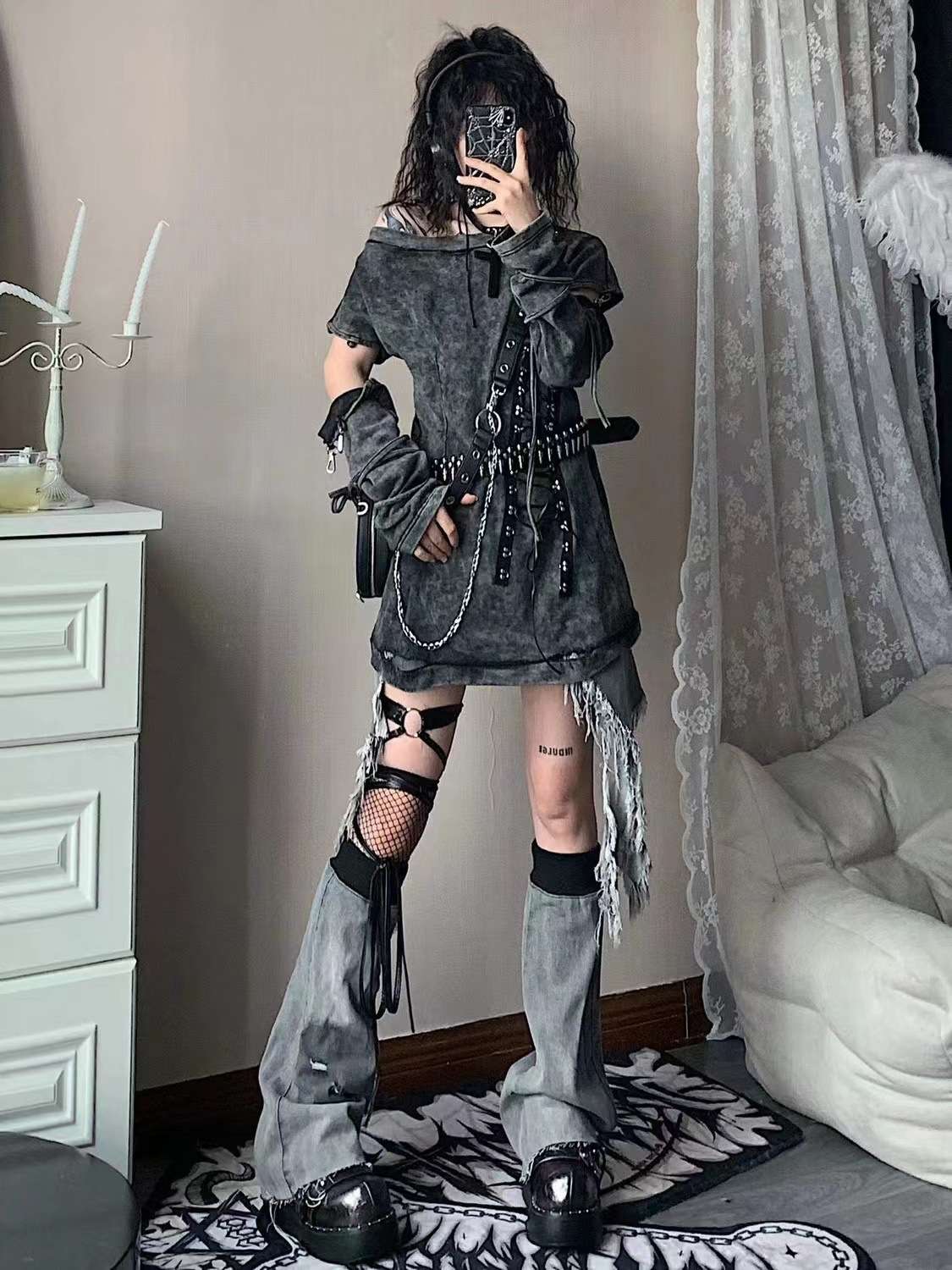 パンクファッション ダメージ加工ロングデニムソックス