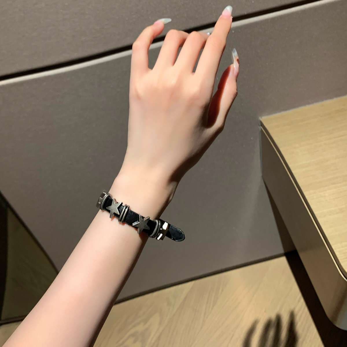 パンクファッション スター スタッズ レザー ブレスレット