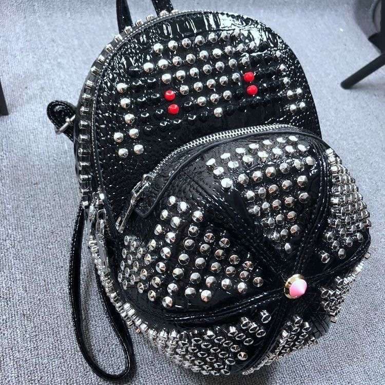 パンクファッション スタッズ付きパンクロックバックパック